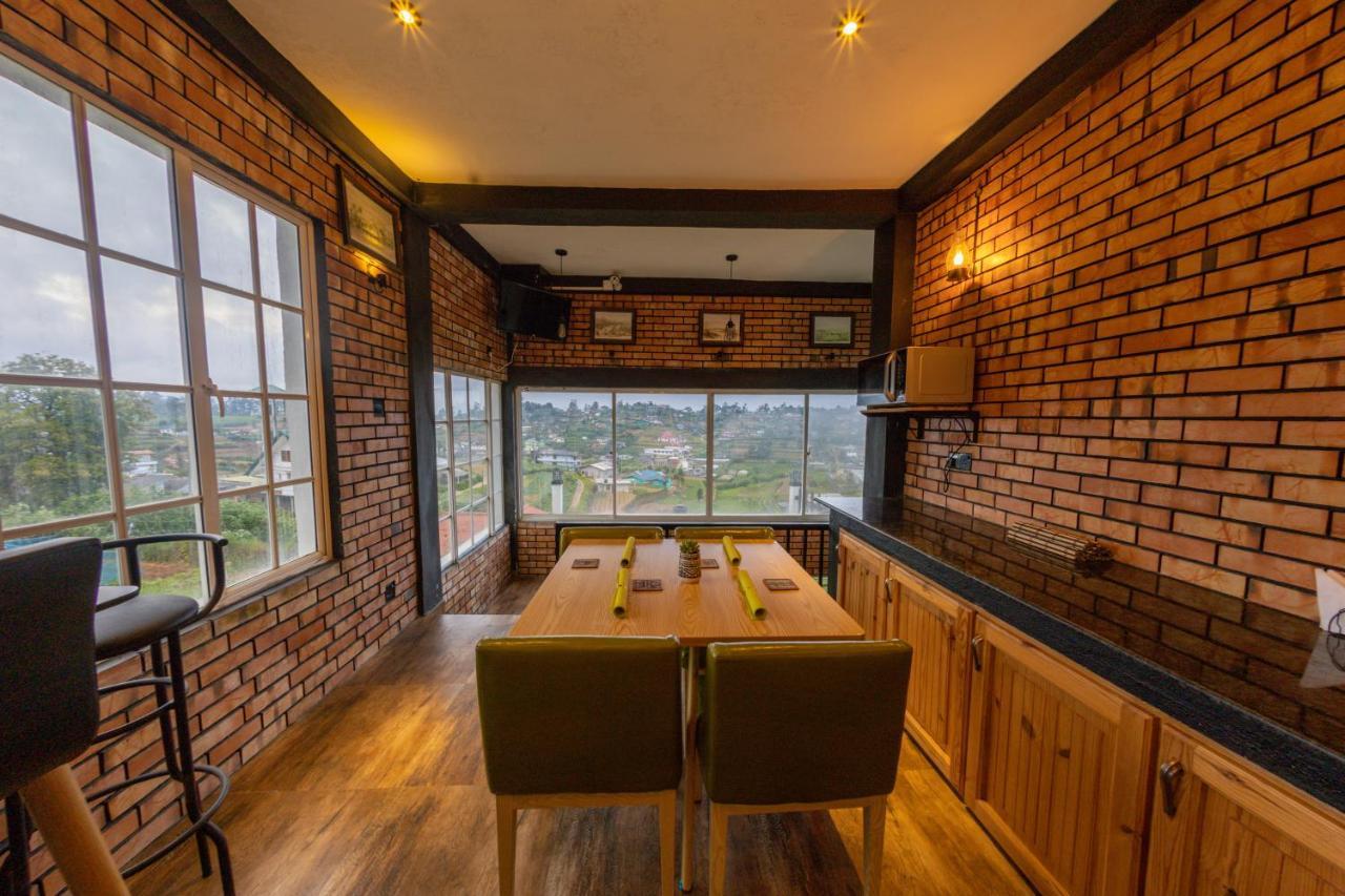 Sky Lounge Hotel นูวาราเอลิยา ภายนอก รูปภาพ